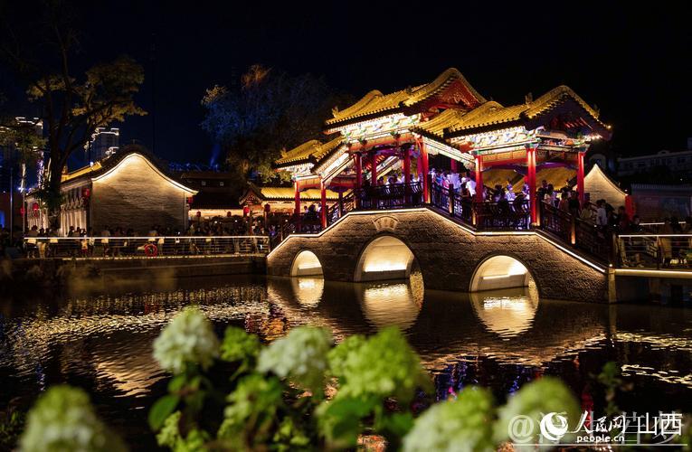夏夜经济激发城市生机